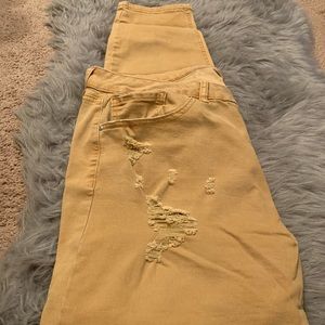 Charlotte Russe Distressed  Jeans